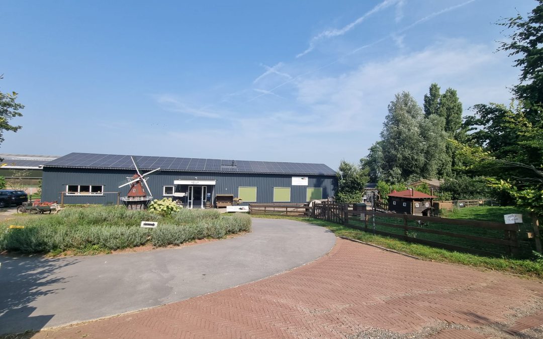 We zijn op zoek naar een medewerker en een oproepkracht!